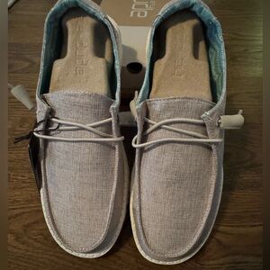 Hey Dude Women's Light Beige Loafers